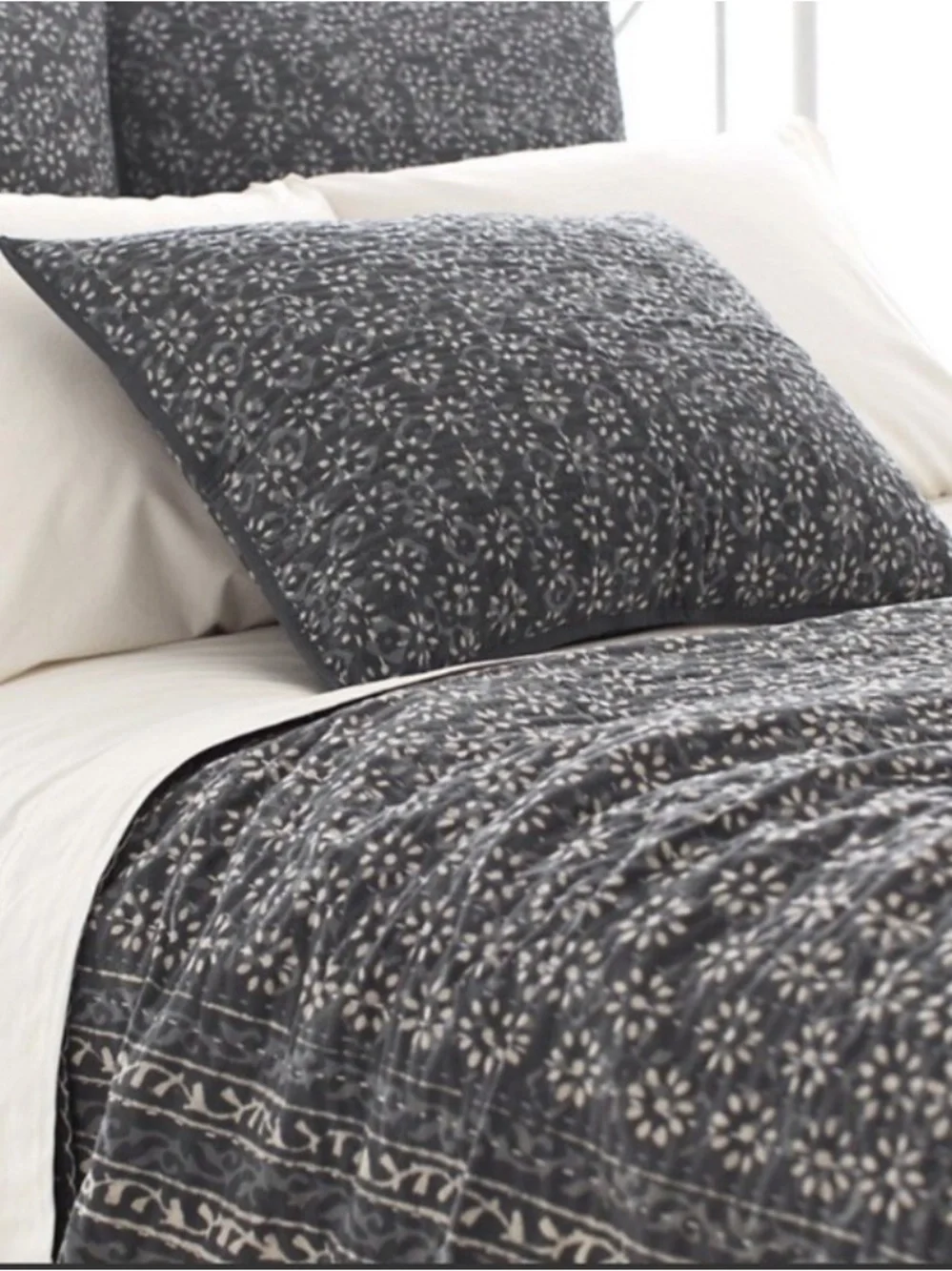 Pine Cone Hill quilt Queen